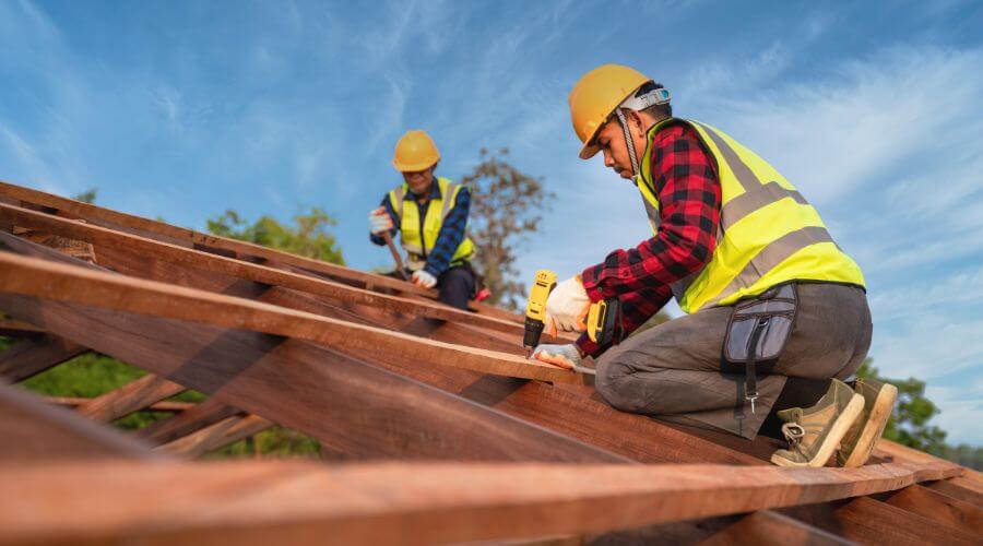 Professional gutter cleaning in Roslyn, SD